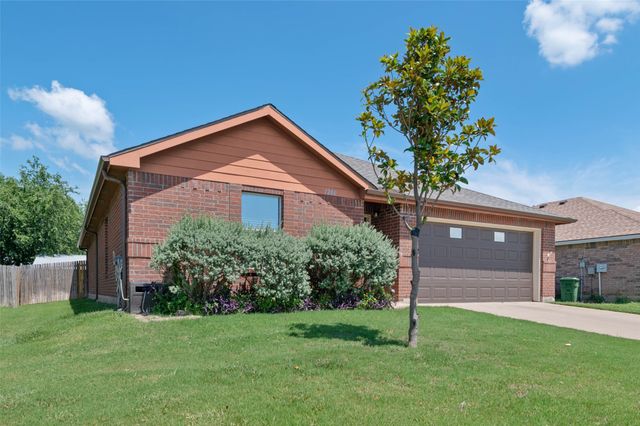 1200 First Street, Sanger, TX 76266