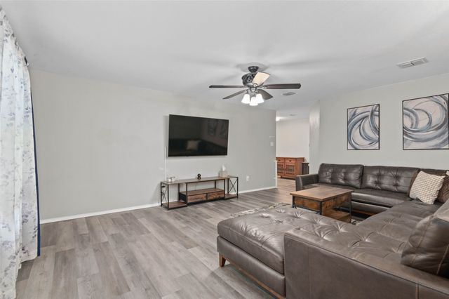 1200 First Street, Sanger, TX 76266