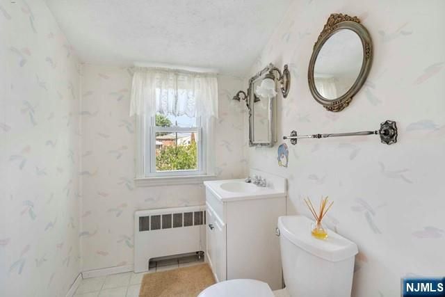217 Riverdale Drive, Fort Lee, NJ 07024