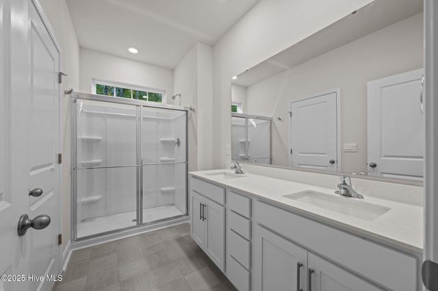 219 Lake Tyler Drive, New Bern, NC 28560