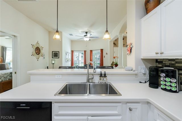 3610 Rue Alec LOOP 1, North Fort Myers, FL 33917