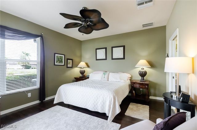 3610 Rue Alec LOOP 1, North Fort Myers, FL 33917