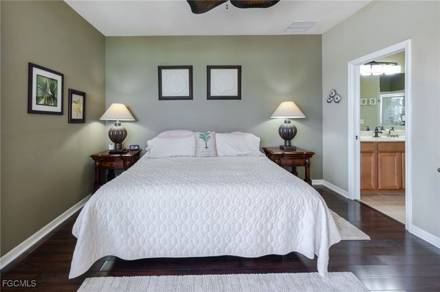 3610 Rue Alec LOOP 1, North Fort Myers, FL 33917