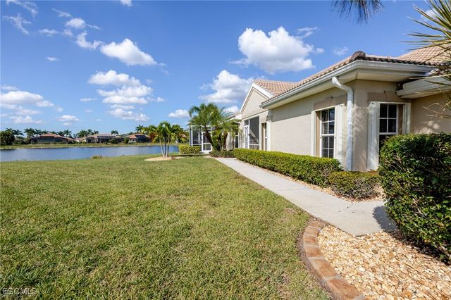 3610 Rue Alec LOOP 1, North Fort Myers, FL 33917