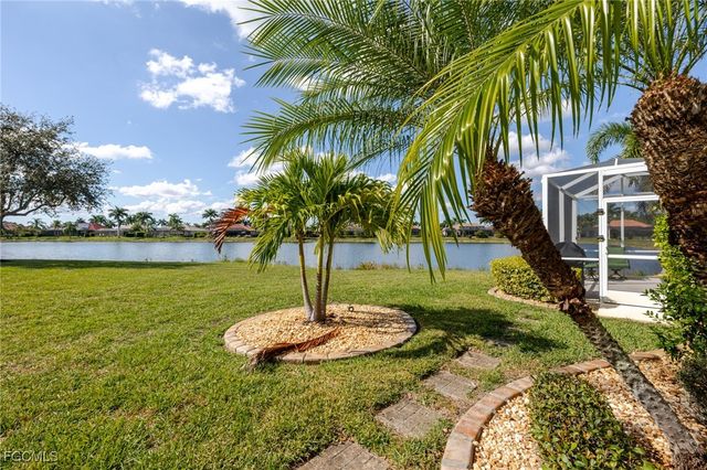 3610 Rue Alec LOOP 1, North Fort Myers, FL 33917