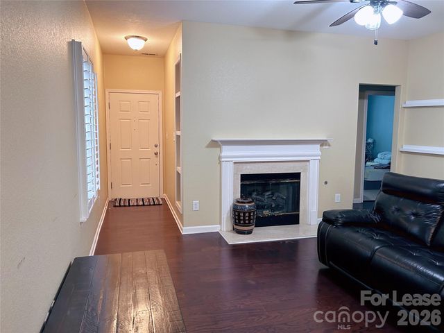 6424 Falls Lake Drive, Charlotte, NC 28270