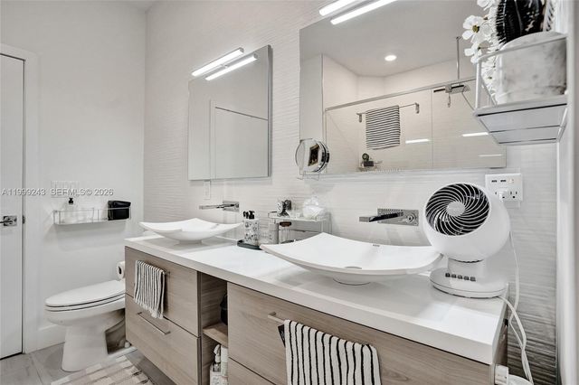 4373 NW 9th St, Plantation, FL 33317