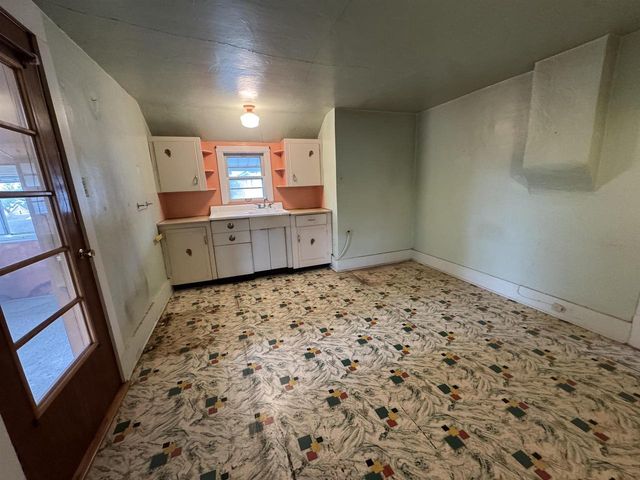 1243 Oak Street, Beloit, WI 53511
