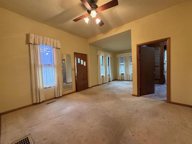 1243 Oak Street, Beloit, WI 53511