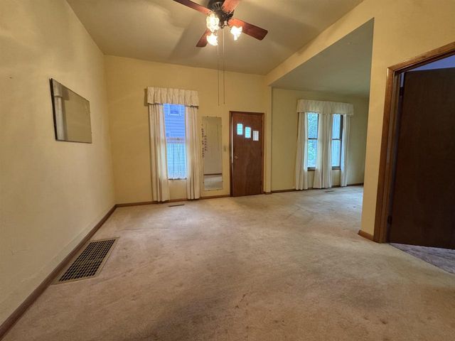 1243 Oak Street, Beloit, WI 53511