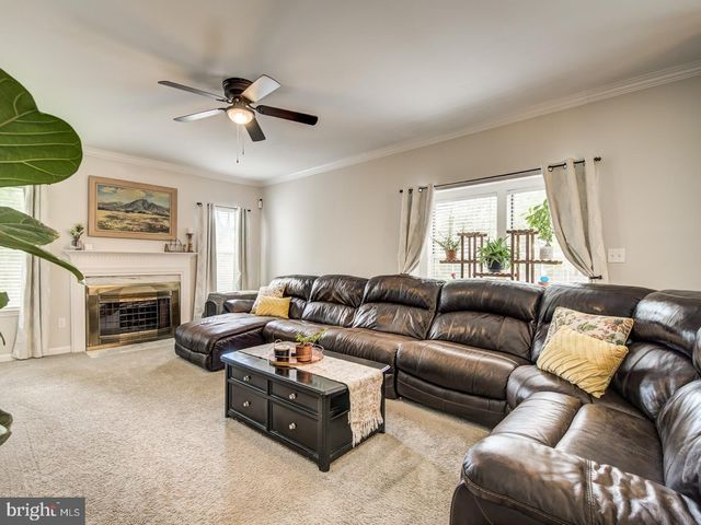 15744 BEAU RIDGE DR, Woodbridge, VA 22193