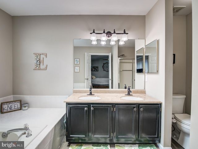 15744 BEAU RIDGE DR, Woodbridge, VA 22193