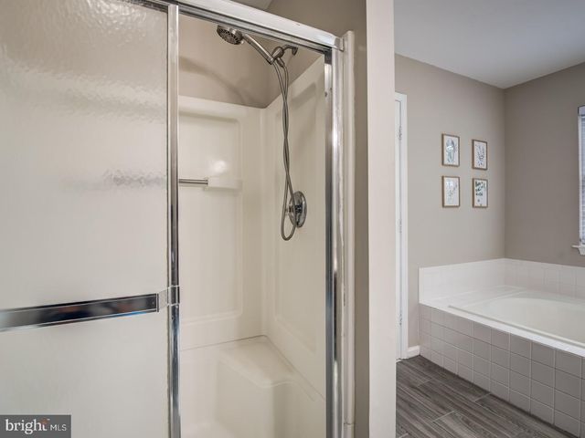15744 BEAU RIDGE DR, Woodbridge, VA 22193