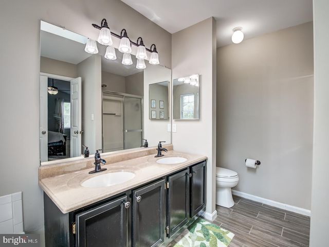 15744 BEAU RIDGE DR, Woodbridge, VA 22193