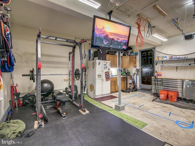15744 BEAU RIDGE DR, Woodbridge, VA 22193
