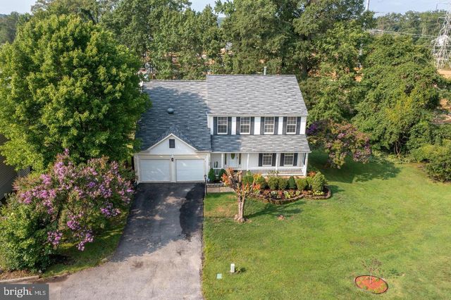 15744 BEAU RIDGE DR, Woodbridge, VA 22193
