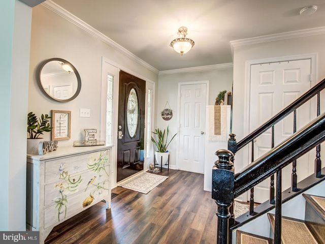15744 BEAU RIDGE DR, Woodbridge, VA 22193