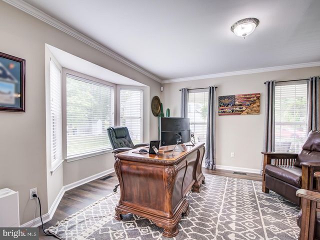 15744 BEAU RIDGE DR, Woodbridge, VA 22193