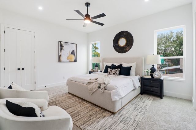 628 Wayne Street, Dallas, TX 75223