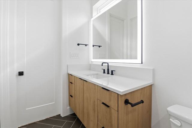 628 Wayne Street, Dallas, TX 75223