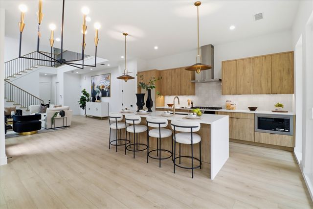 628 Wayne Street, Dallas, TX 75223