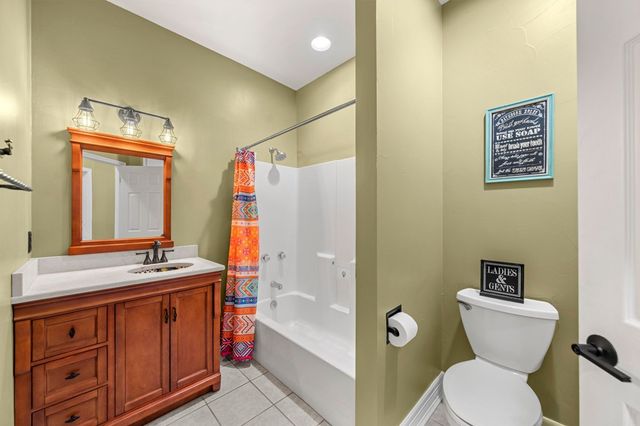 1701 Mountain Laurel, Kerrville, TX 78028