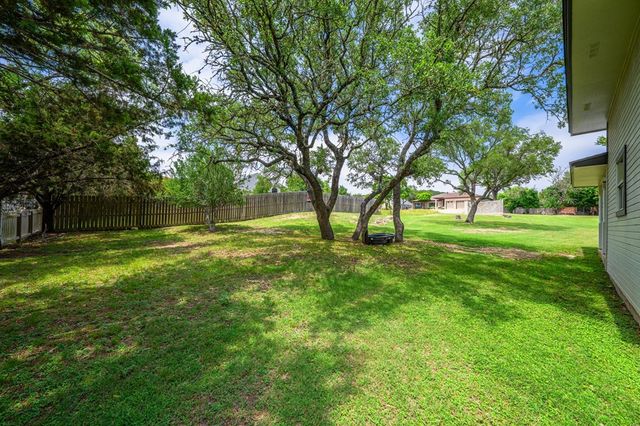 1701 Mountain Laurel, Kerrville, TX 78028