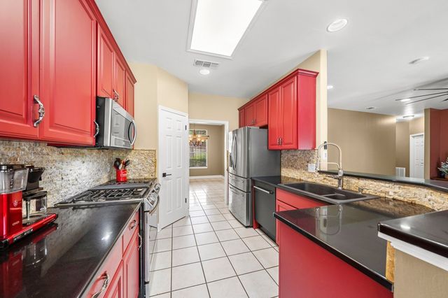 1701 Mountain Laurel, Kerrville, TX 78028