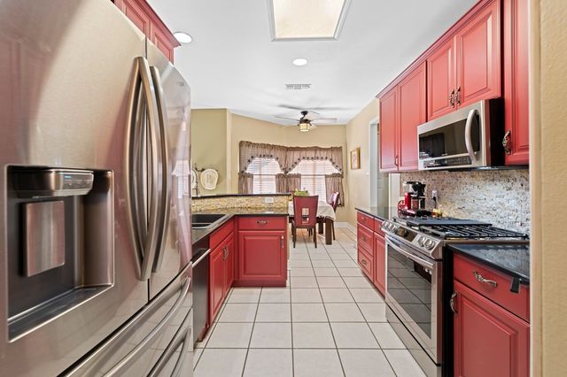 1701 Mountain Laurel, Kerrville, TX 78028