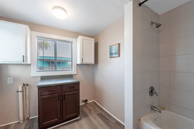 514 Texas Street, Surfside Beach, TX 77541