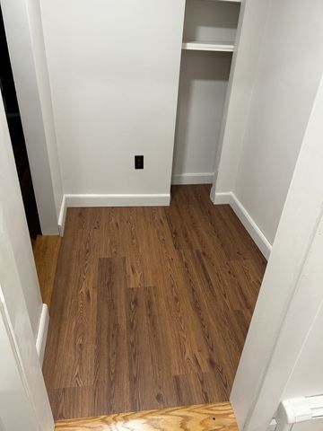 226 High St 1, Whitman, MA 02382