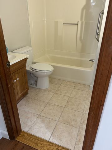 226 High St 1, Whitman, MA 02382