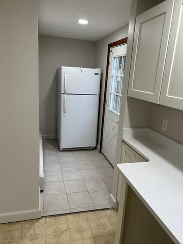 226 High St 1, Whitman, MA 02382