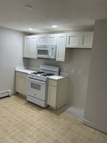 226 High St 1, Whitman, MA 02382