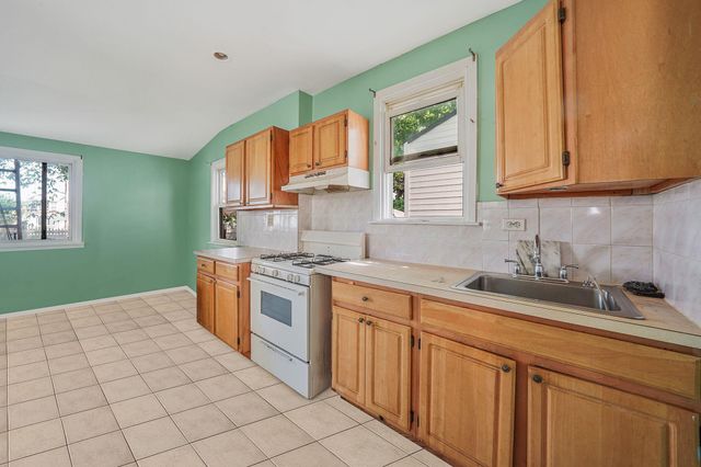 13841 230th Place, Laurelton, NY 11413