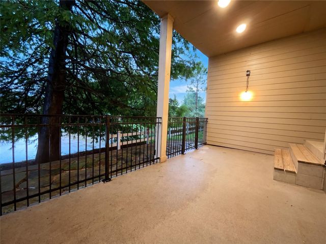 17570 Highway 105 W 42, Montgomery, TX 77356