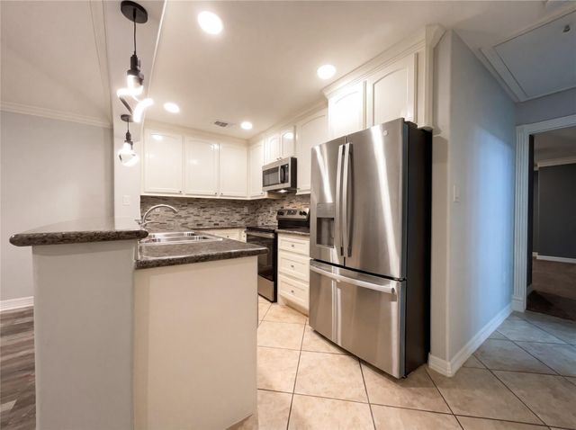 17570 Highway 105 W 42, Montgomery, TX 77356