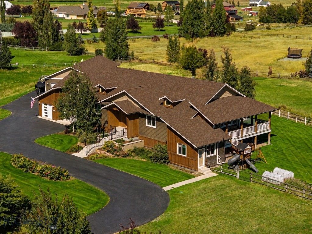 1255 Candlelight Drive, Bozeman, MT 59718 photo 4