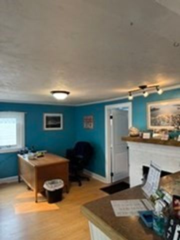 169 Swifts Beach, Wareham, MA 02571