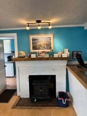 169 Swifts Beach, Wareham, MA 02571