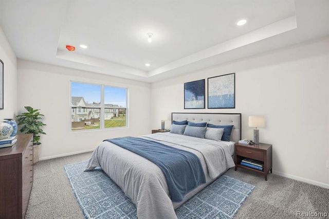 1905 Salt Springs Drive, Saline, MI 48176