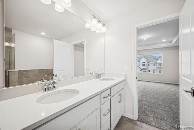 1905 Salt Springs Drive, Saline, MI 48176