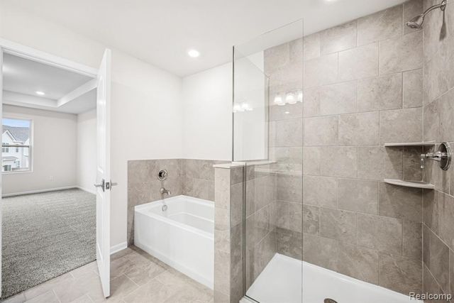 1905 Salt Springs Drive, Saline, MI 48176