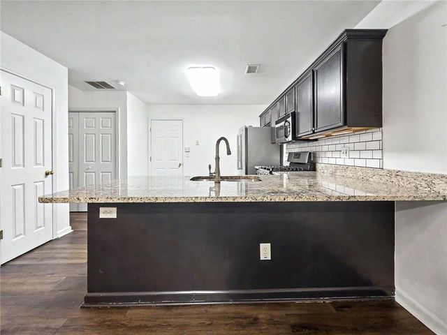 3235 Liberty Commons Drive NW, Kennesaw, GA 30144