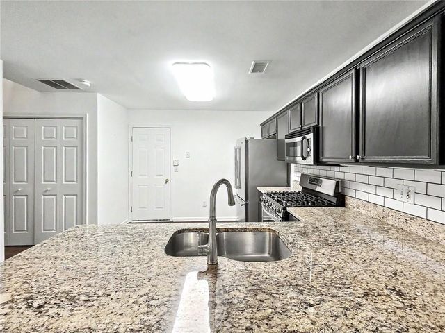 3235 Liberty Commons Drive NW, Kennesaw, GA 30144