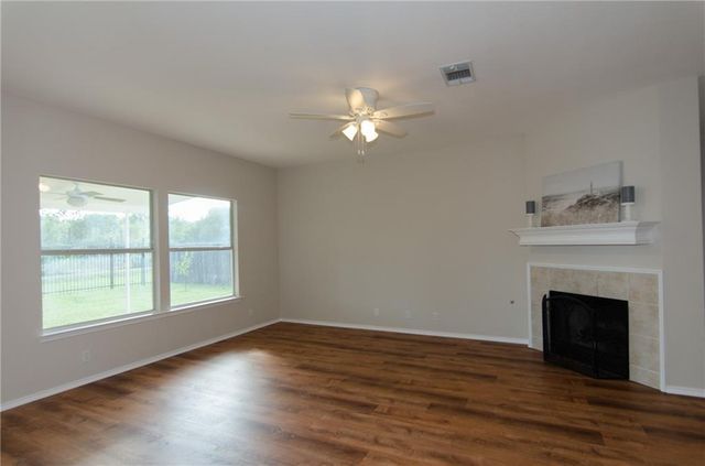 8017 Brienne DR, Round Rock, TX 78681