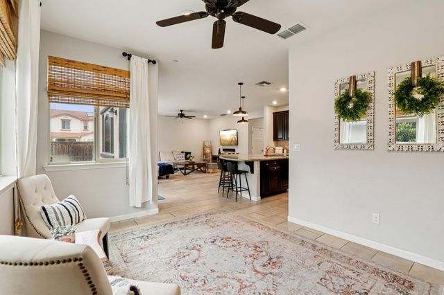 9419 Varietal Ct, Sacramento, CA 95829