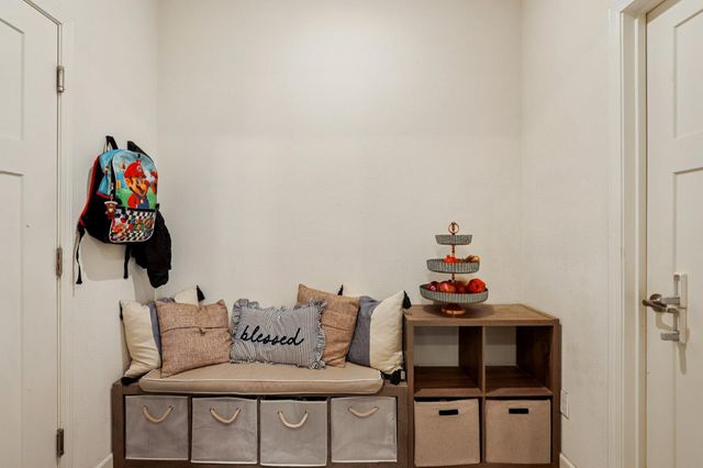 9419 Varietal Ct, Sacramento, CA 95829