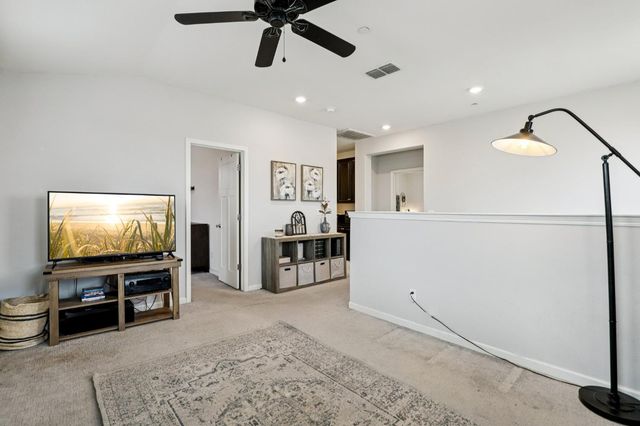 9419 Varietal Ct, Sacramento, CA 95829