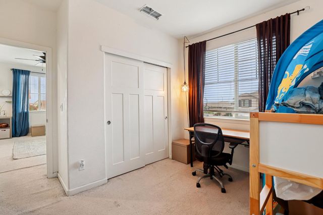 9419 Varietal Ct, Sacramento, CA 95829